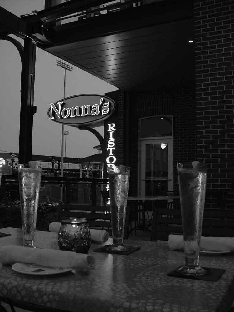 bricktown_collection_nonnasdarla_nonnas-patio-sign